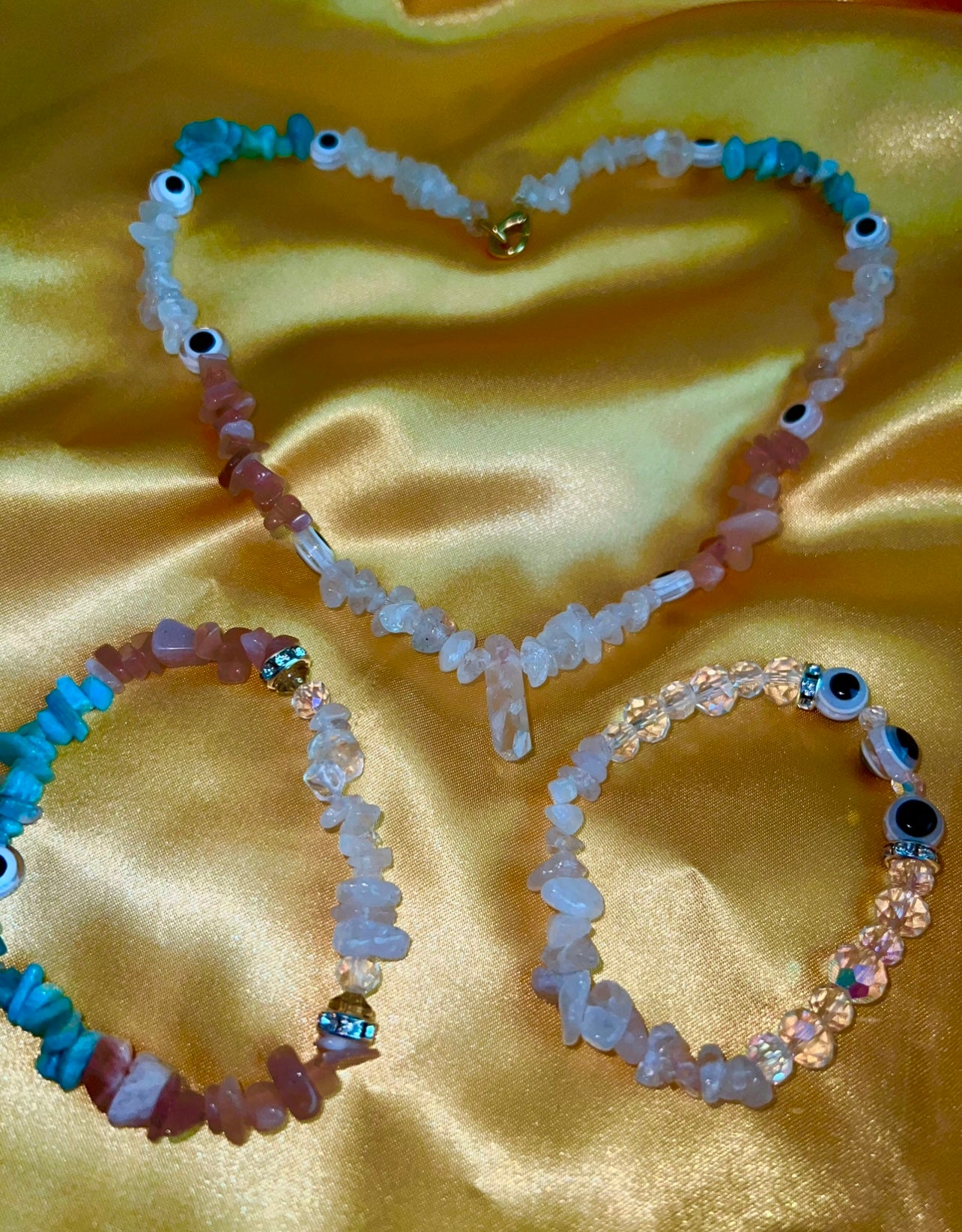 AURA CHOKER